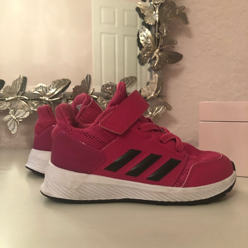 TODDLER SIZE 7 ADIDAS👟 Sneakers Pink & Black